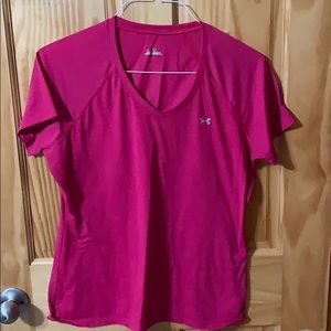 Women’s under armor shirt